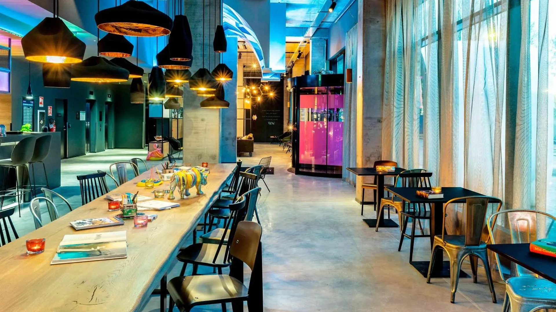 Moxy Milan Linate Airport Hotel Segrate